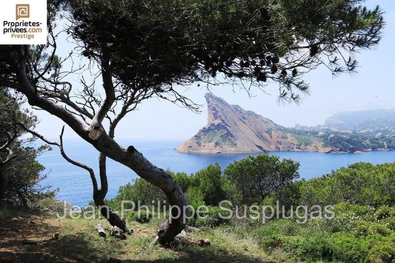 Villa - 300 m² - 6 pièces