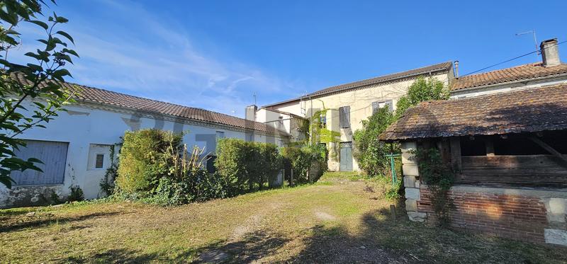 Immeuble - 443 m² - 24 pièces