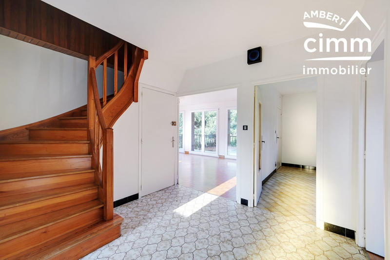 Maison - 143 m² - 6 pièces