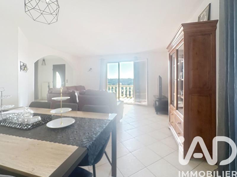 Maison - 103 m² - 5 pièces