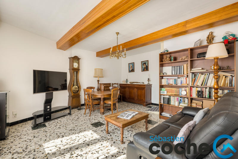Maison - 187 m² - 6 pièces