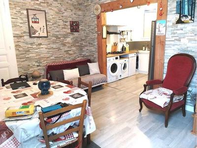 Maison de ville - 65 m² - 4 pièces