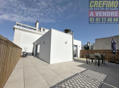 Appartement - 99 m² - 4 pièces