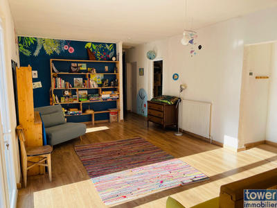 Maison - 160 m² - 7 pièces