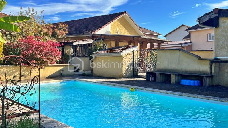 Maison traditionnelle - 108 m² - 5 pièces