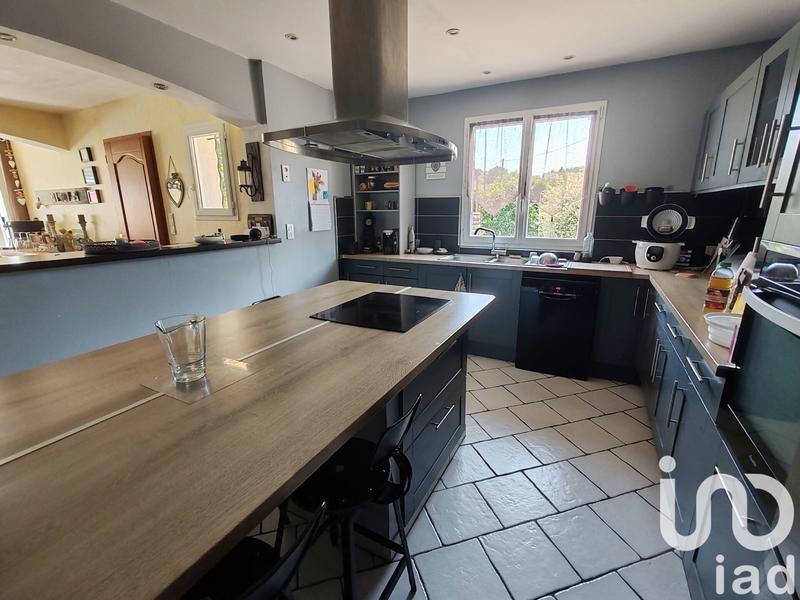 Maison - 180 m² - 7 pièces