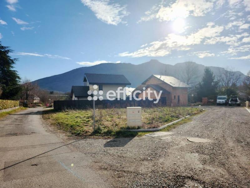 Maison - 108 m² - 4 pièces