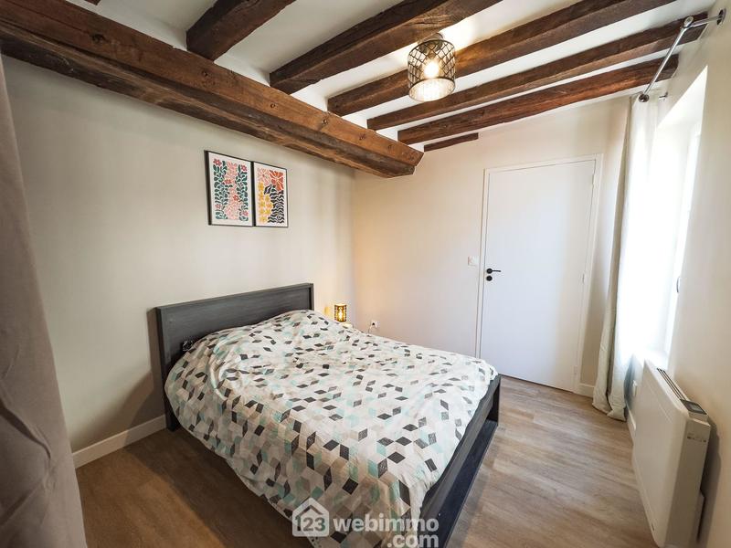 Immeuble - 180 m² - 11 pièces