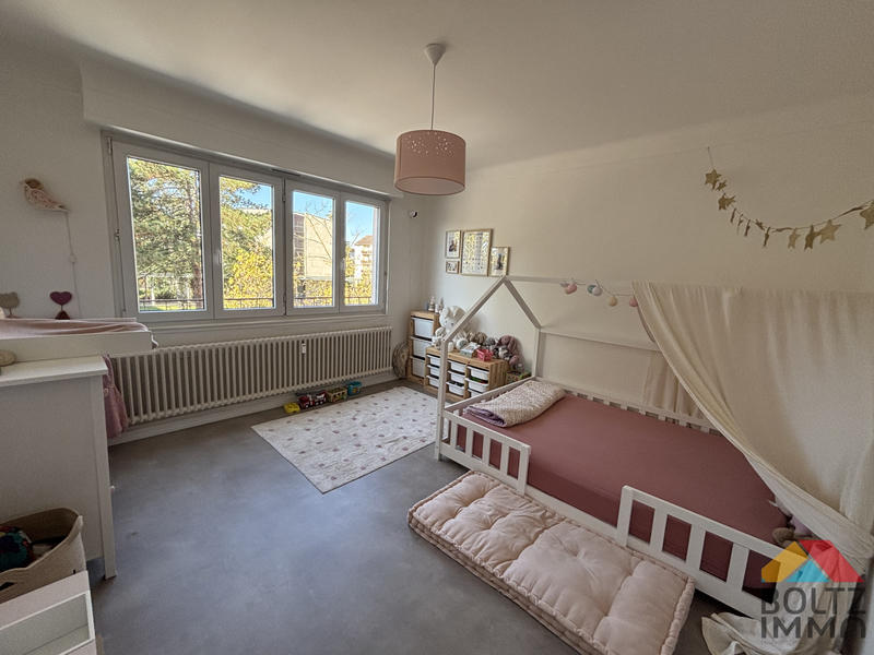 Appartement - 105 m² - 4 pièces