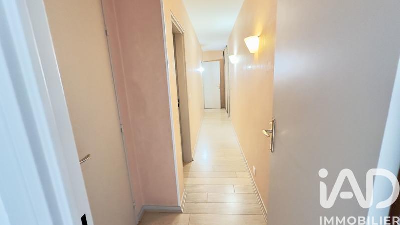 Appartement - 93 m² - 4 pièces
