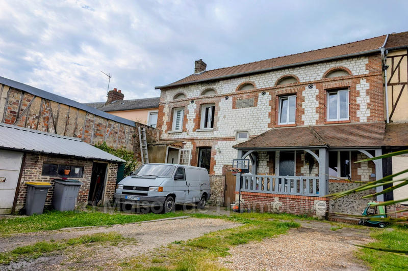 Maison en pierre - 139 m² - 7 pièces
