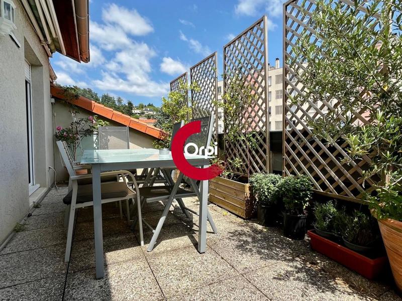 Appartement - 118 m² - 6 pièces