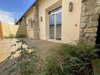 Maison - 82 m² - 5 pièces