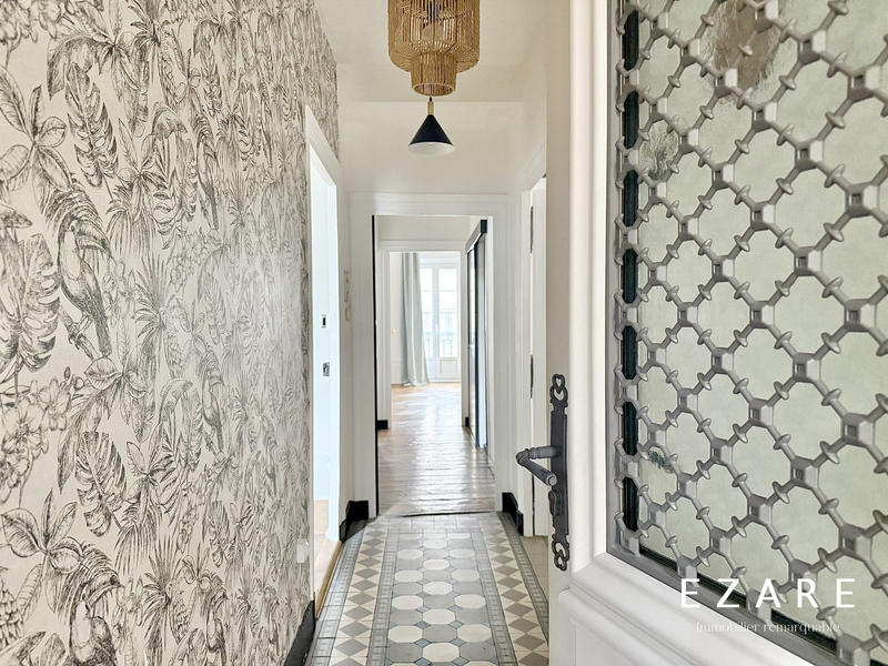 Appartement - 81 m² - 3 pièces