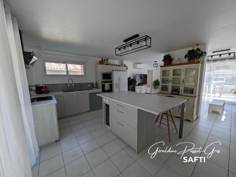 Maison - 84 m² - 4 pièces