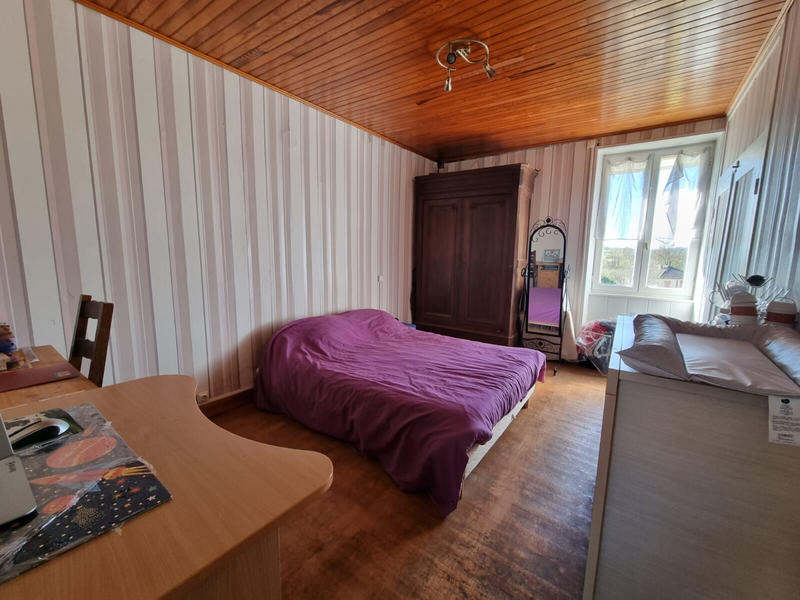 Maison - 93 m² - 4 pièces