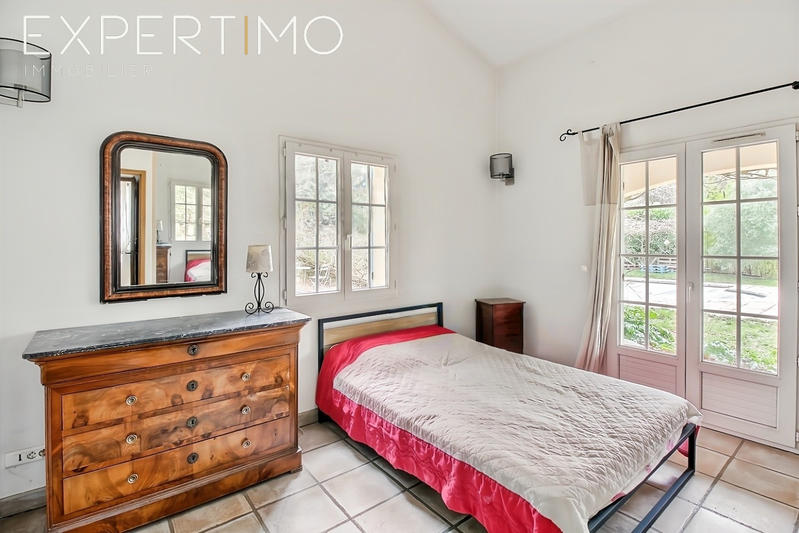 Bastide - 210 m² - 6 pièces