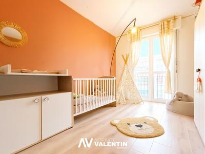 Appartement - 80 m² - 3 pièces