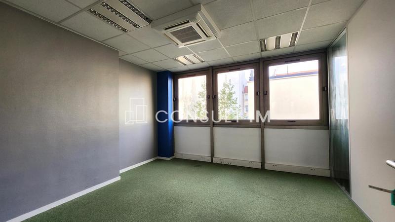 Bureau - 293 m²