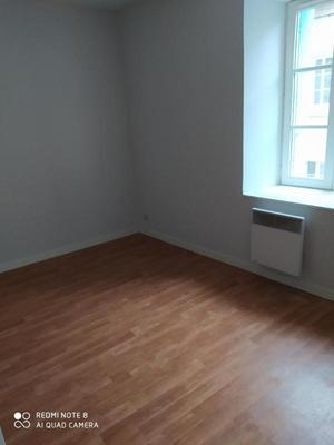 Appartement - 90 m² - 5 pièces