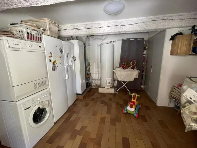 Mas - 450 m² - 5 pièces