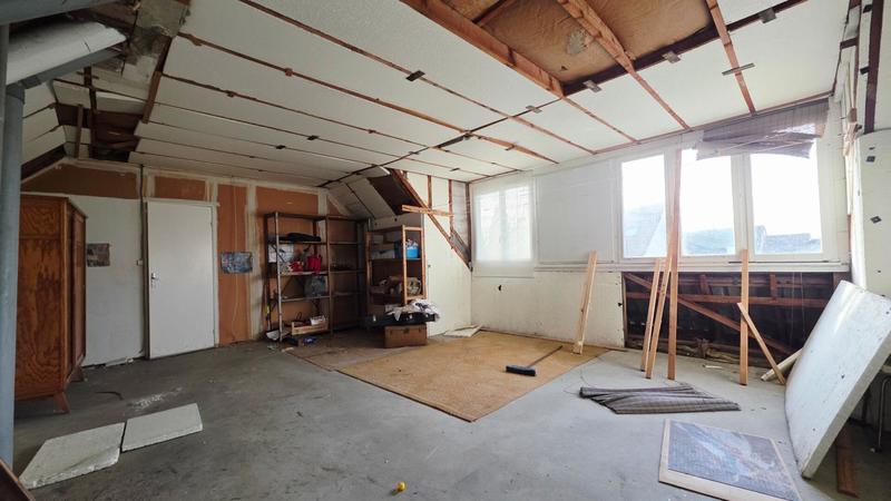 Maison - 102 m² - 5 pièces