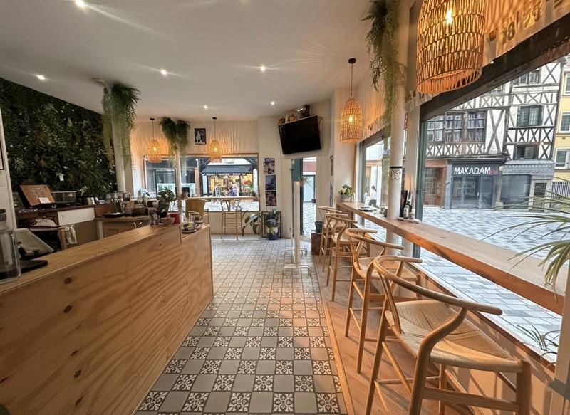 Fonds de commerce - Local commercial - 90 m²