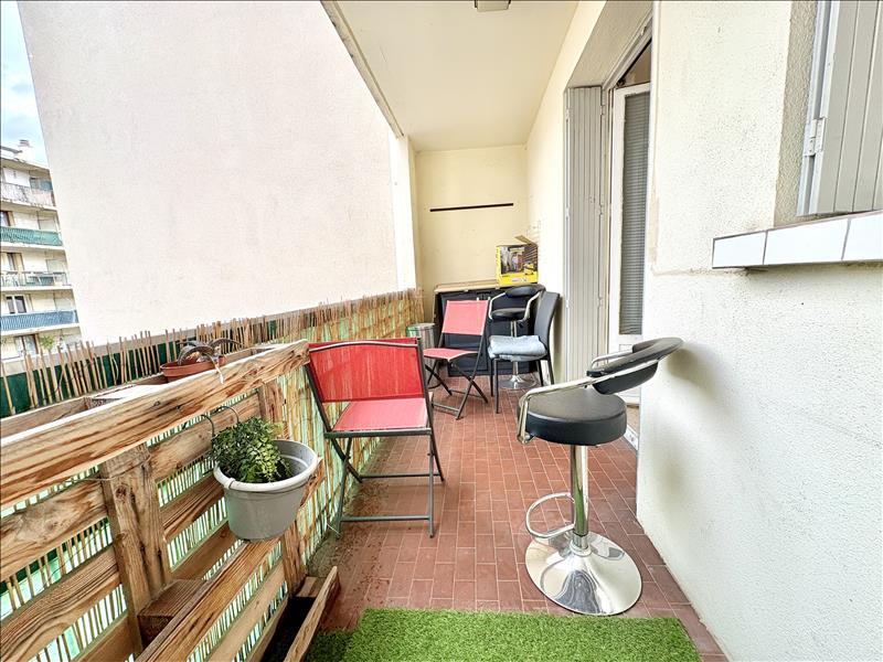 Studio - 23 m² - 1 pièce