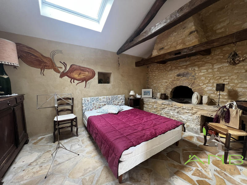 Maison - 330 m² - 12 pièces