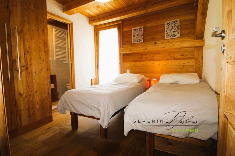 Châlet - 119 m² - 7 pièces