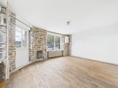 Maison ancienne - 98 m² - 5 pièces