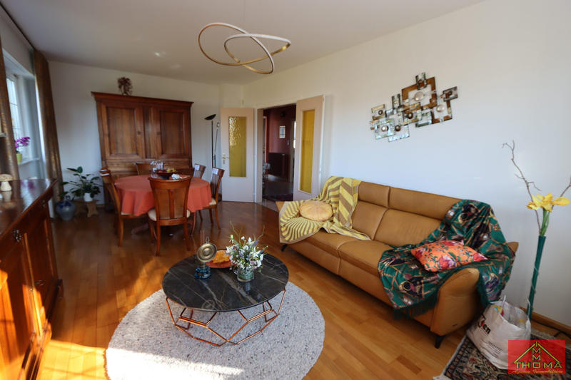 Maison - 93 m² - 4 pièces