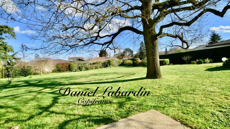 Villa - 220 m² - 7 pièces