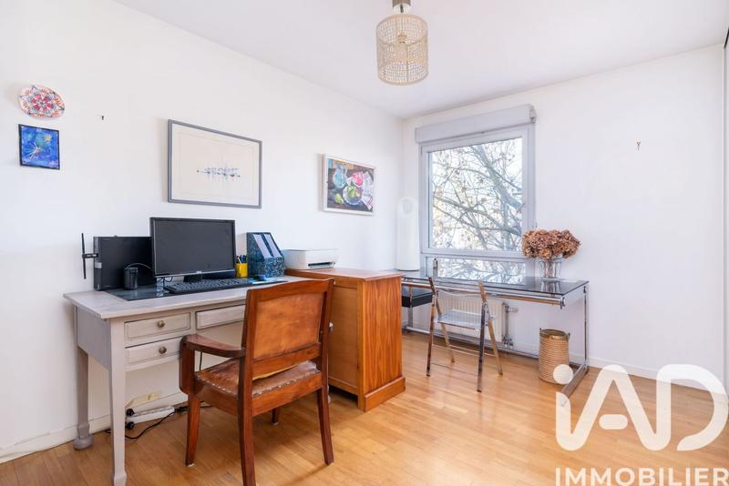 Appartement - 93 m² - 4 pièces