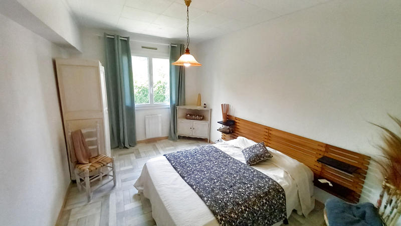 Local commercial - 210 m²