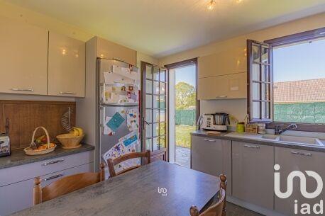 Maison - 185 m² - 8 pièces