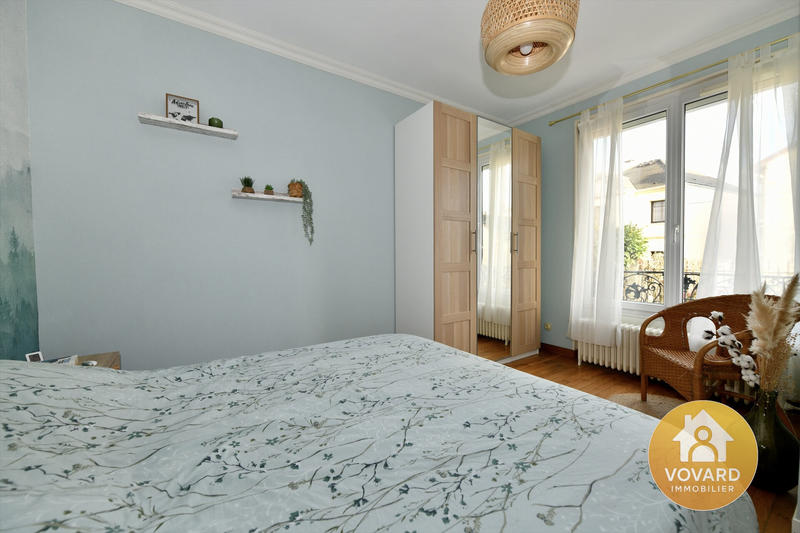 Maison - 93 m² - 4 pièces