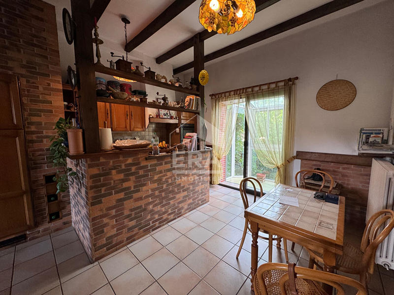 Maison - 127 m² - 5 pièces