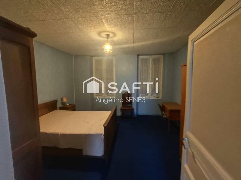 Maison - 270 m² - 6 pièces