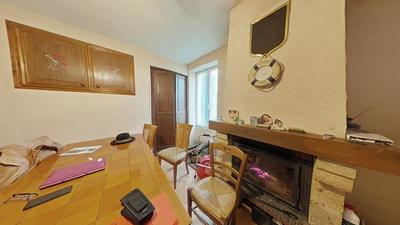 Maison - 80 m² - 6 pièces