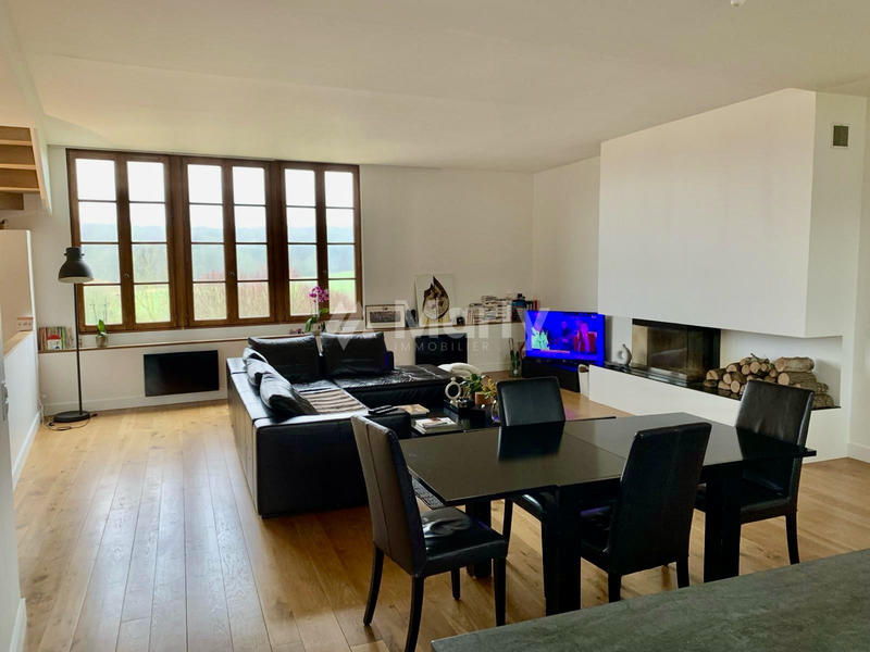 Appartement - 114 m² - 4 pièces