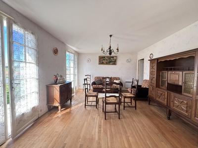 Maison - 72 m² - 6 pièces