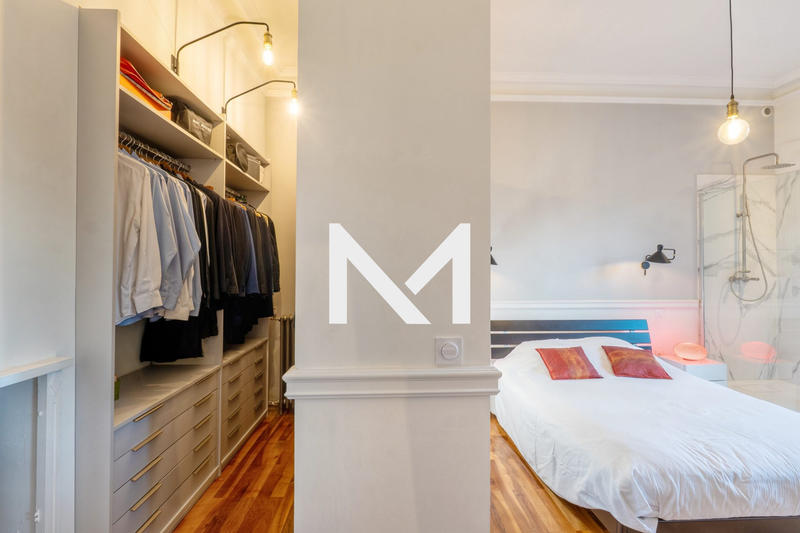 Appartement - 178 m² - 6 pièces