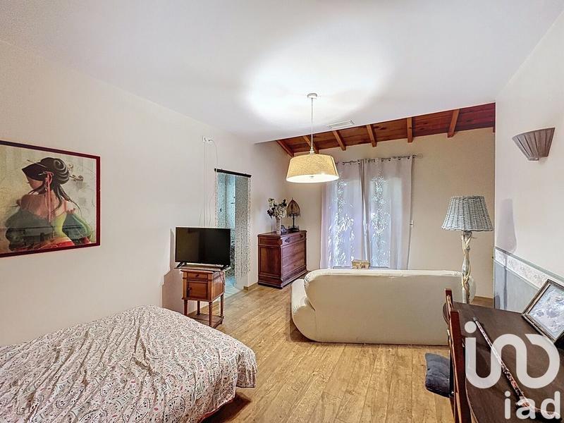 Maison de maîtres - 214 m² - 7 pièces