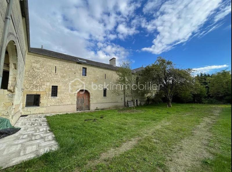 Château - 300 m² - 8 pièces