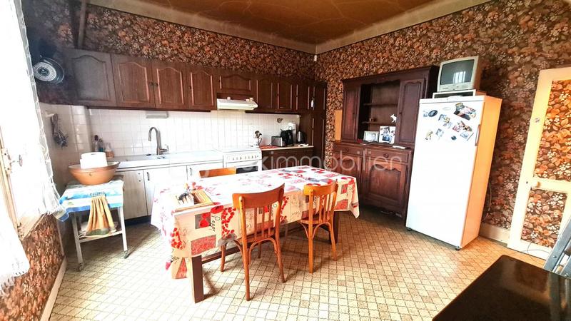 Maison - 147 m² - 6 pièces