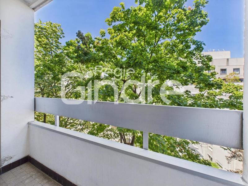 Appartement - 79 m² - 3 pièces