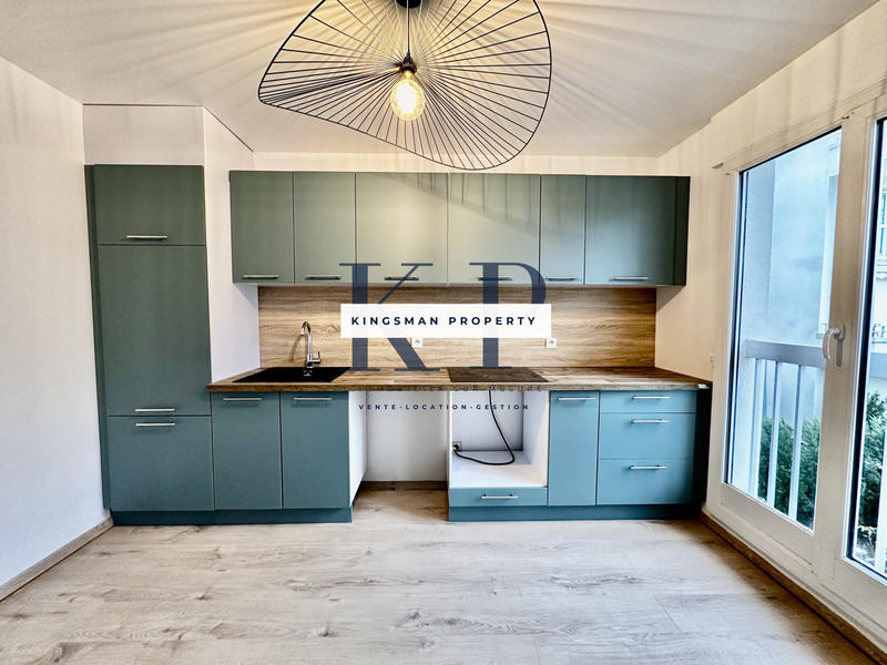 Duplex - 92 m² - 4 pièces