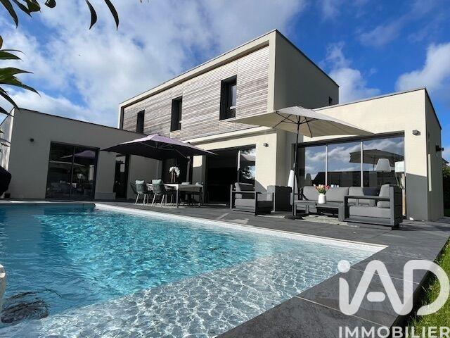 Maison - 165 m² - 5 pièces