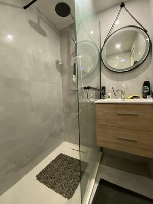 Immeuble - 84 m² - 5 pièces